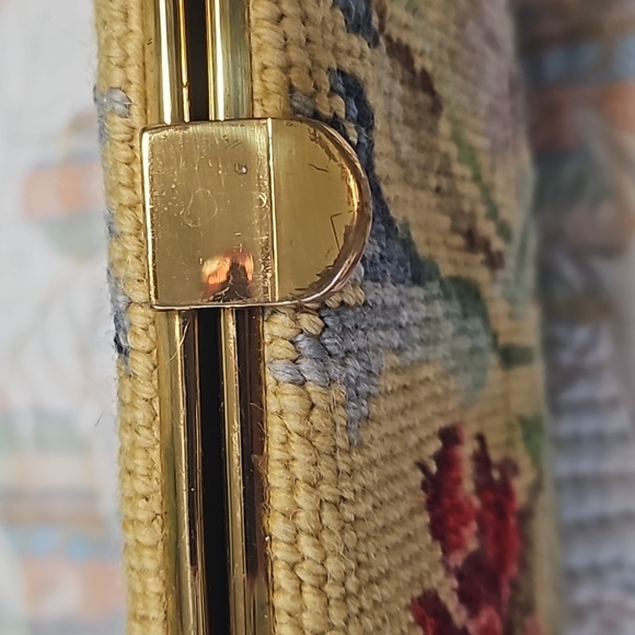 Vintage needlepoint purse, handbag 👜, great condition, real leather 👌 - Picture 15 of 16